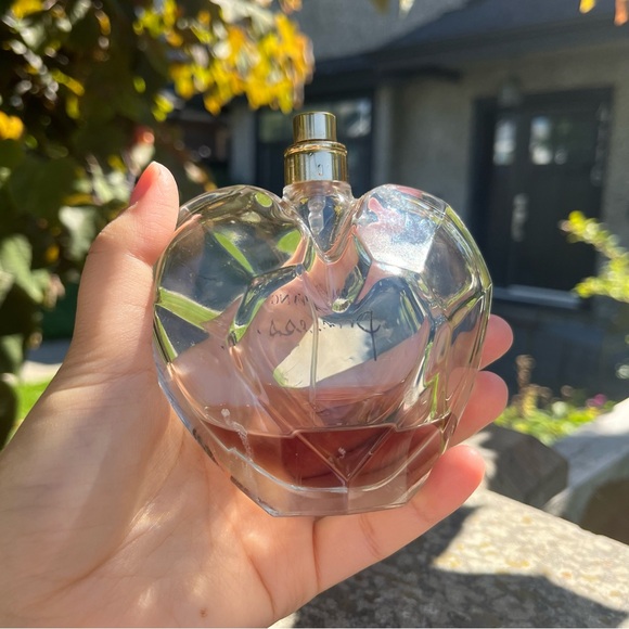 Vera Wang Princess! - Picture 3 of 7